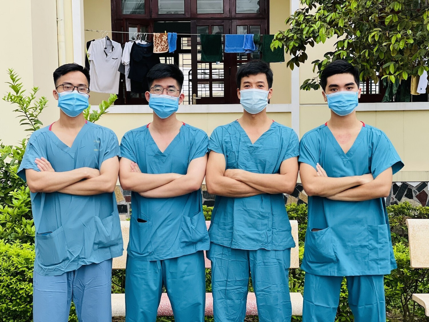 Sinh viên Quân Y hoãn thực tập, cấp tốc chi viện cho tâm dịch Bắc Giang - 2
