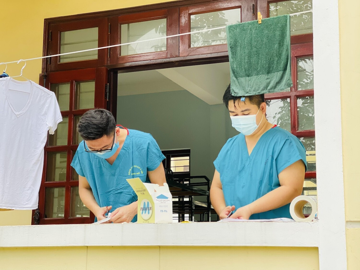 Sinh viên Quân Y hoãn thực tập, cấp tốc chi viện cho tâm dịch Bắc Giang - 8