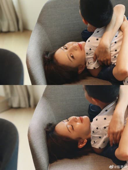Mở đầu ngày tỏ tình 520, 'Mỹ nhân Tân Cương' Đồng Lệ Á tuyên bố ly hôn ngay sau tin hẹn hò trai lạ 0 Mở đầu ngày tỏ tình 520, 'Mỹ nhân Tân Cương' Đồng Lệ Á tuyên bố ly hôn ngay sau tin hẹn hò trai lạ 0