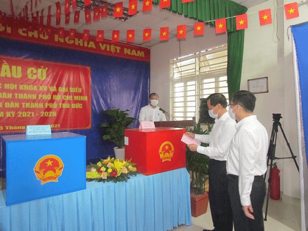 khai-bo-phieu-q2-w600-h450.png