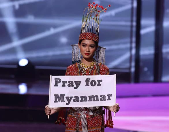 Miss Universe 0