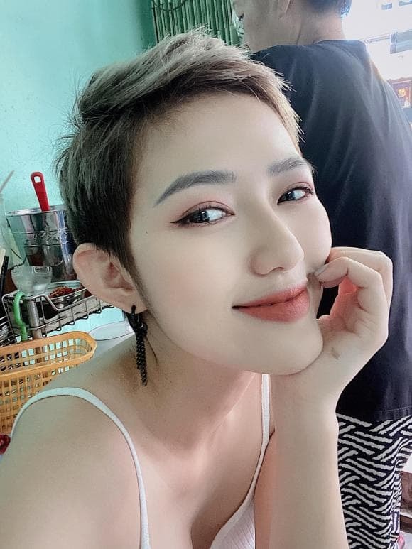 Trang Cherry bán nude  2