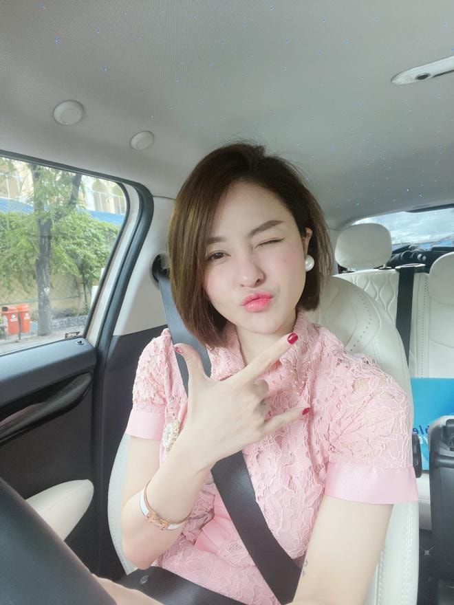 Cuộc sống của Trâm Anh  2