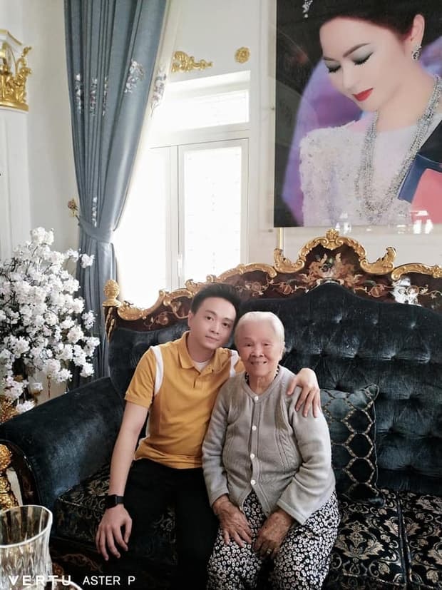 Không gian nhà bà Phương Hằng  12