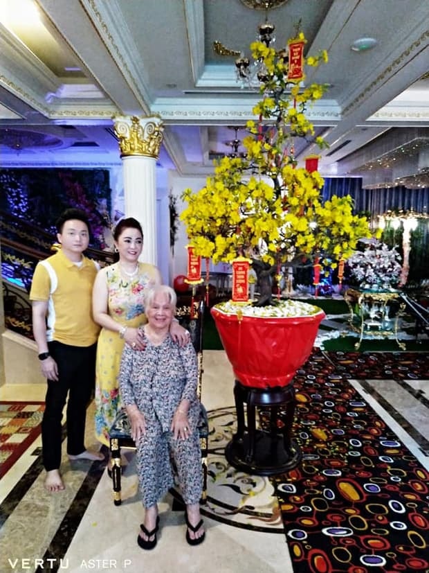 Không gian nhà bà Phương Hằng  6