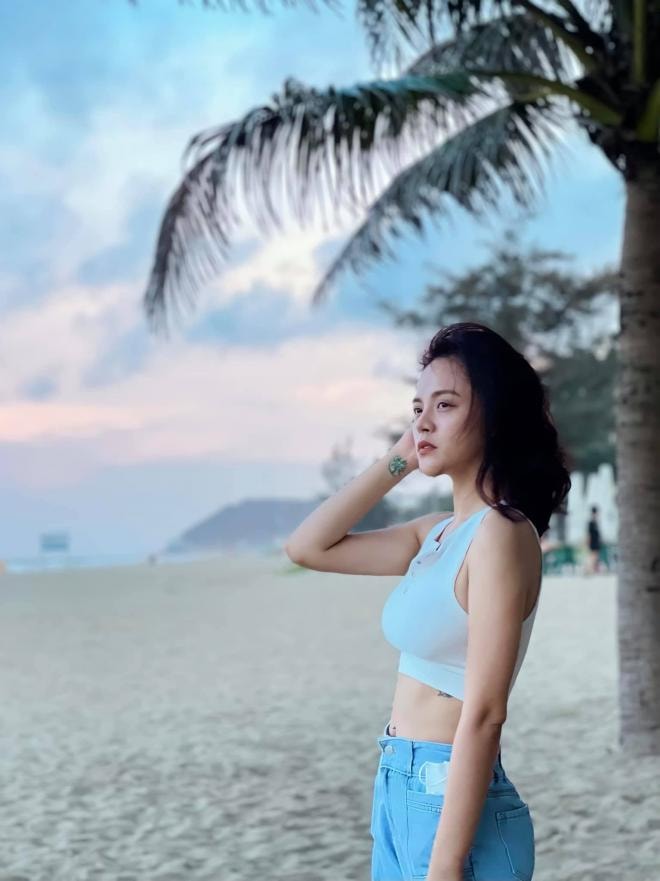 Thu Quỳnh bikini 3