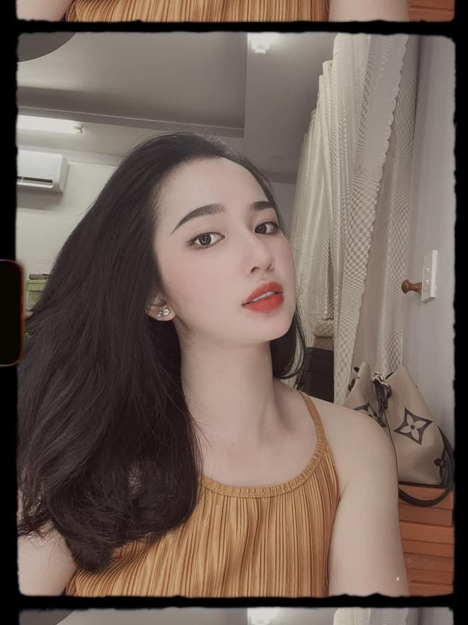 em vợ Lê Dương Bảo Lâm 0