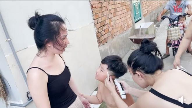 em vợ Lê Dương Bảo Lâm 2