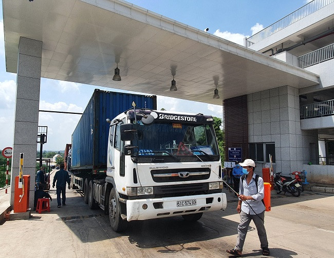 doanh-nghiep-nang-muc-w487-h300.jpg