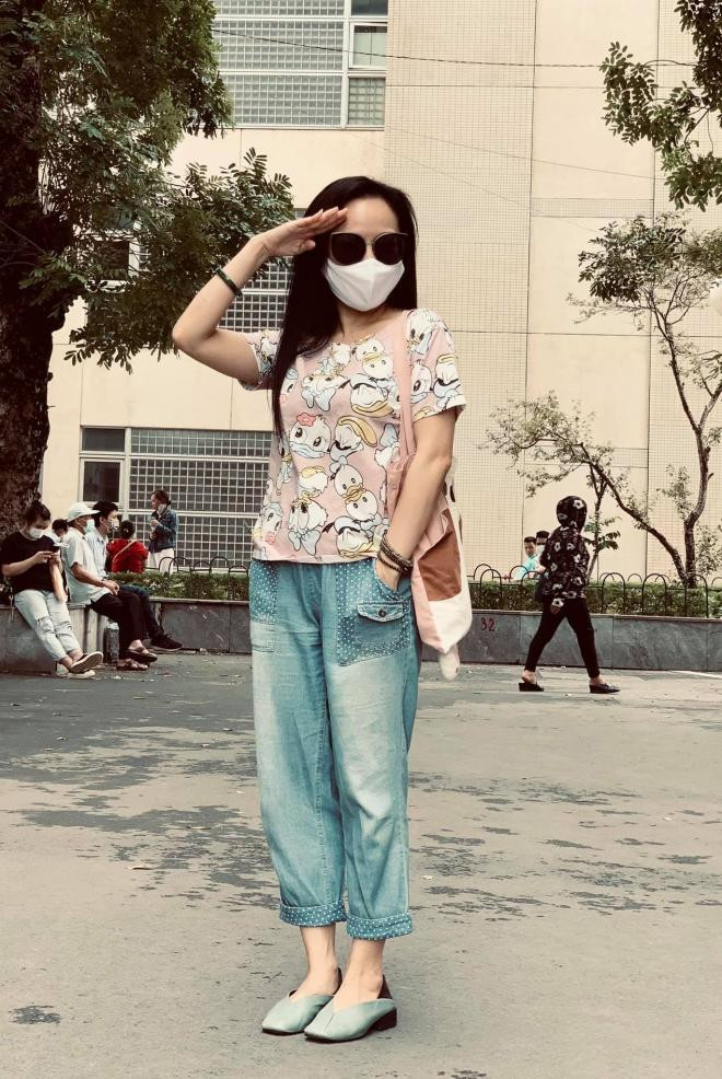 BTV Hoài Anh tiêm vắc xin Covid-19 3