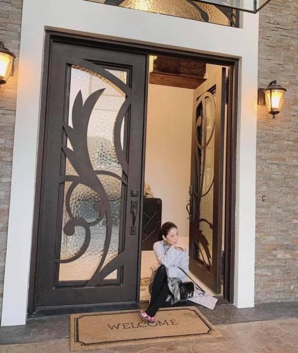 biệt thự của Lệ Quyên 0 biệt thự của Lệ Quyên 0
