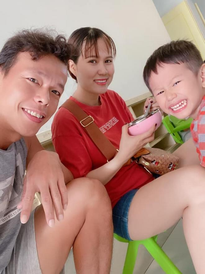 thủ môn Bùi Tấn Trường 2