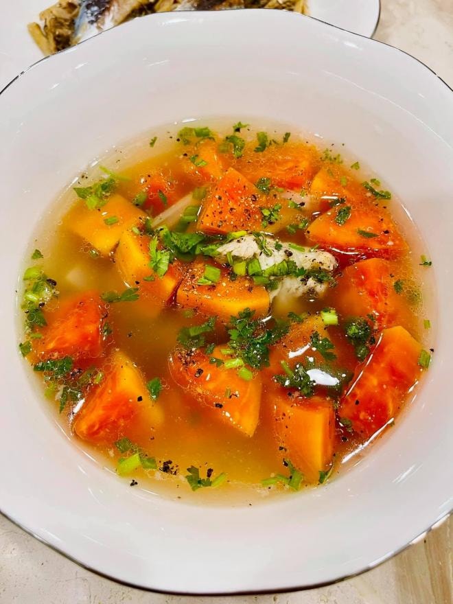 Ngân Khánh nấu ăn  7