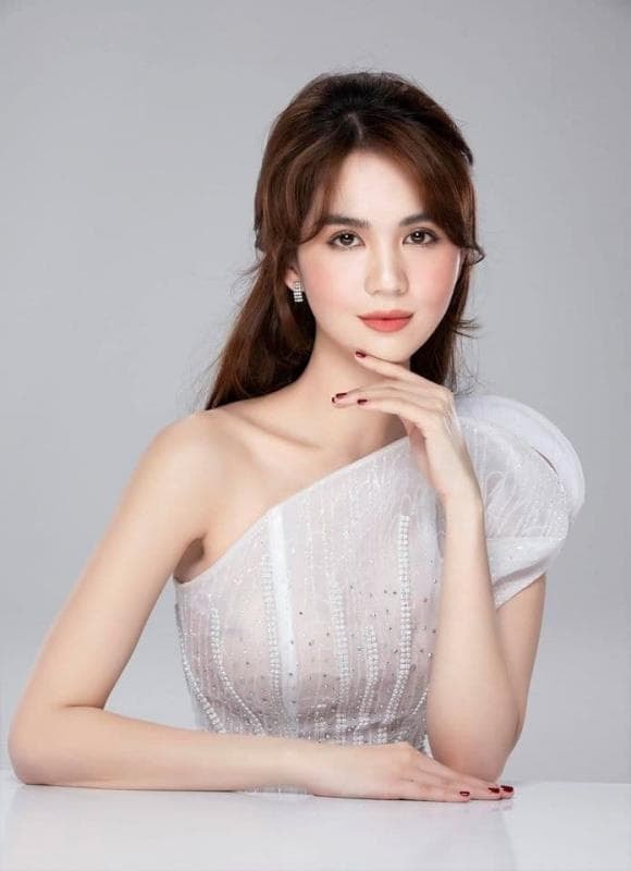 Sơn Tùng mua xe máy điện  2