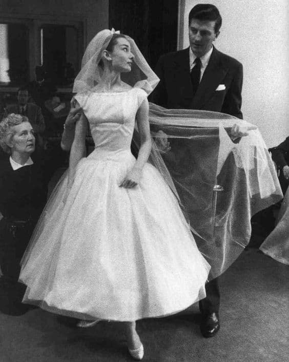 Audrey-Hepburn-(7).jpg 0