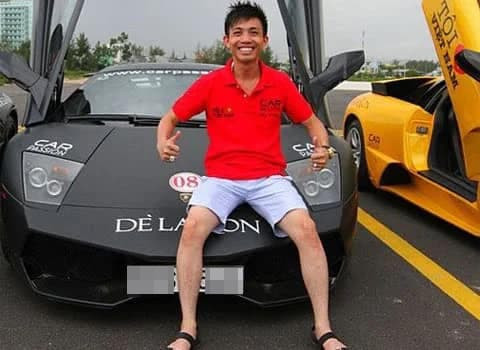 Minh Nhựa khoe siêu xe 0 Minh Nhựa khoe siêu xe 0