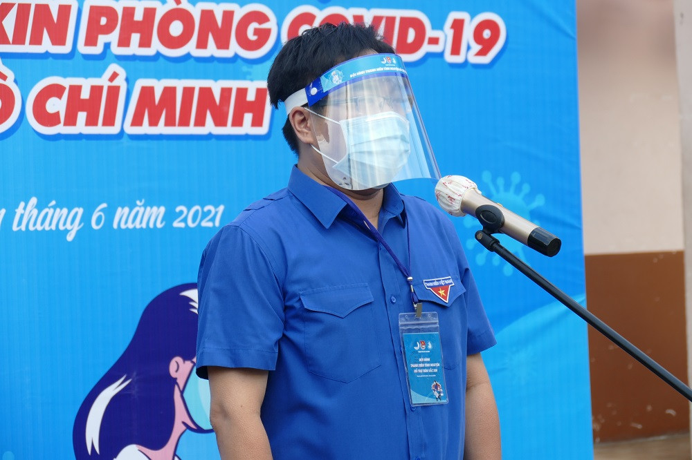 p1530921-w1000-h666.JPG