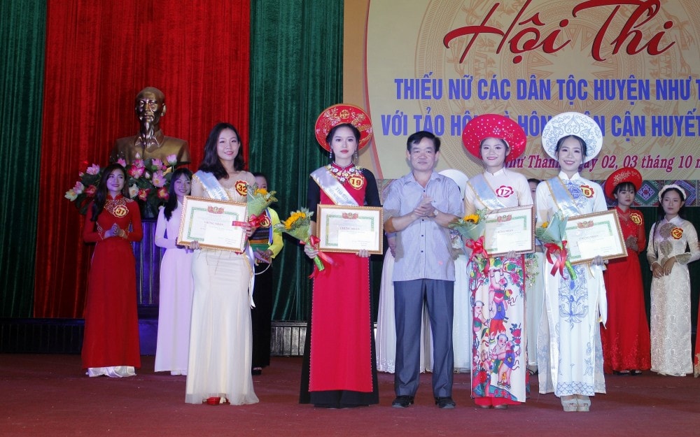 Hội thi “Thiếu nữ các dân tộc huyện Như Thanh với tảo hôn và hôn nhân cận huyết thống