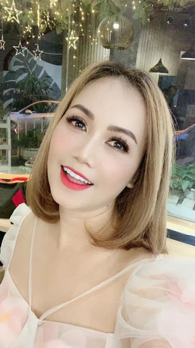 Hoàng Yến sau khi ly hôn  6