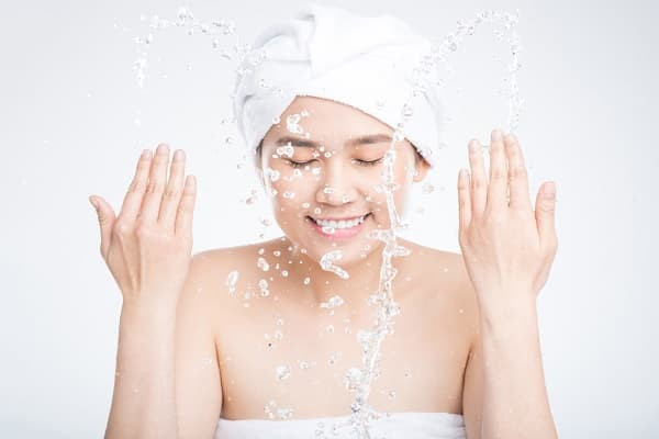 Công thức sữa rửa mặt tự chế cho từng loại da 7