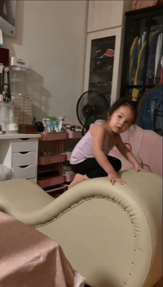 ghế tình yêu 3