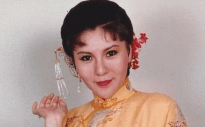Cô gái vàng trong làng vai phụ của Quỳnh Dao: Khuynh gia bại sản vì chữa bệnh cho cha, cuối cùng qua đời cô độc sau 10 năm chống chọi với ung thư 1