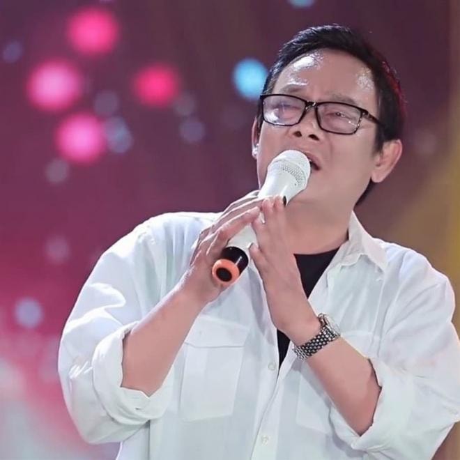 nghe-si-hai-tan-hoang-nho-lam-kenh-youtube-cai-thien-cuoc-song-bi-ghet-nhung-quyet-xem-lai-minh-3-ngoisaovn-w900-h900 0