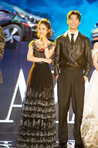 'Ái nữ đẹp nhất của trùm sòng bạc' Hà Siêu Liên đăng ảnh cosplay Triệu Lệ Dĩnh, ngầm 'thả thính' trai đẹp Sở Kiều Truyện 9