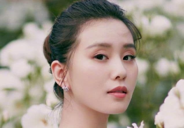 lưu thi thi 4