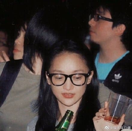 Ảnh mặt mộc thời thanh xuân của Châu Tấn hot trở lại, cư dân mạng: 'Dễ hiểu tại sao đè bẹp cả Triệu Vy'  1