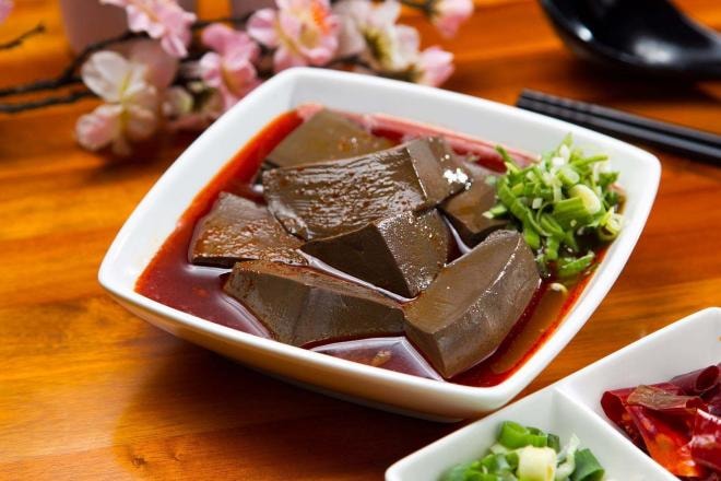 mẹo luộc tiết lợn  0