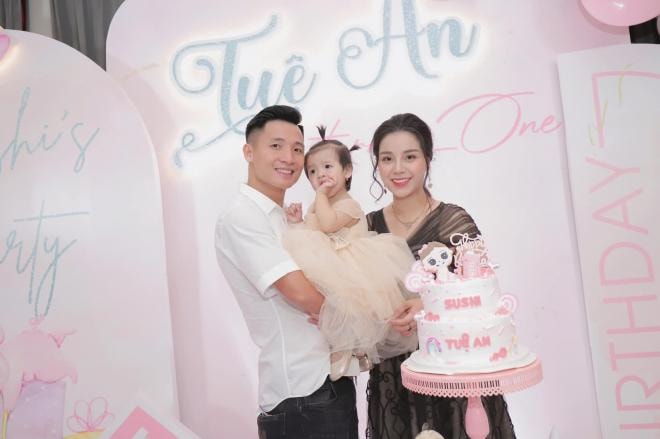 Bùi Tiến Dũng 0