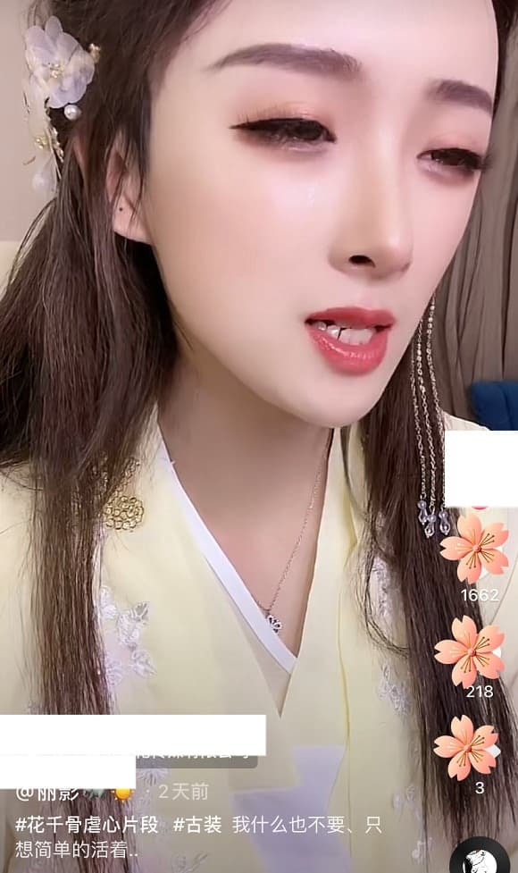 Anh chàng gây bão với video nấu ăn giống hệt Tạ Đình Phong, đến lúc quay chính diện mới 'hết hồn' nhưng nhờ đâu vẫn kiếm bạc triệu? 0