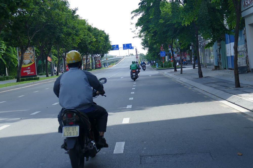 p1550307-w1000-h666.JPG