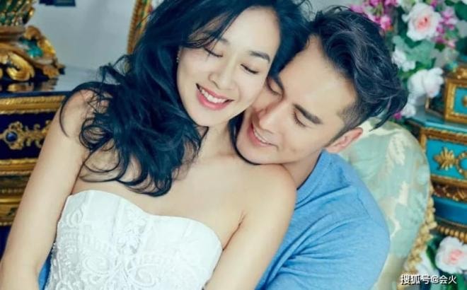 Mỹ nữ gốc Việt Chung Lệ Đề kỷ niệm ảnh sinh nhật của chồng trẻ kém 12 tuổi  0