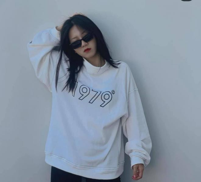 Song Luân em gái 1