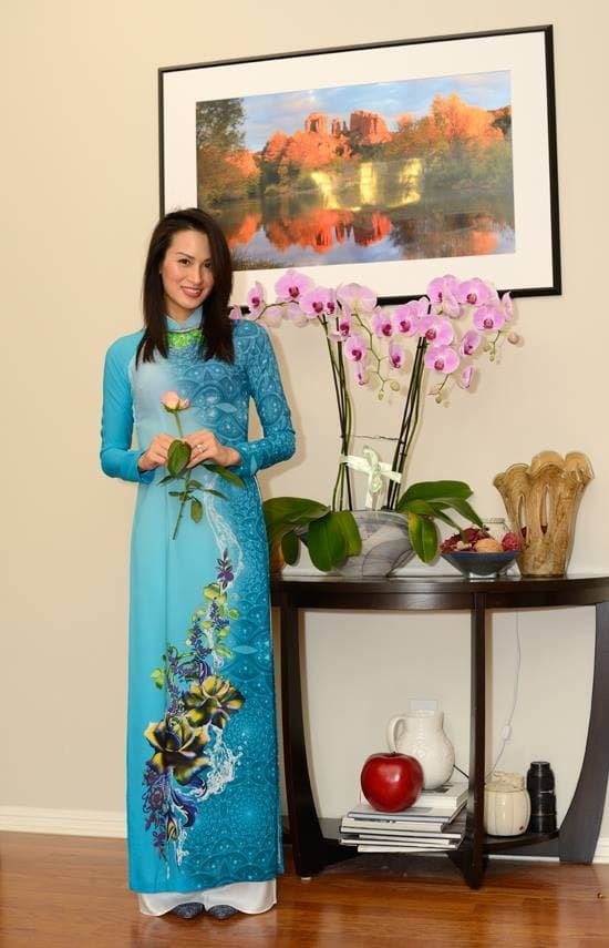 sau-khi-ly-hon-cuoc-song-cua-vo-cu-lam-truong-gio-ra-sao-3-ngoisaovn-w550-h855 6