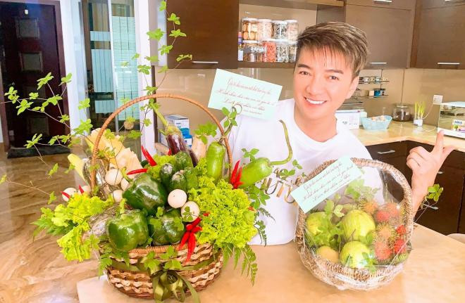 Bản tin sao Việt ngày 27/7 0