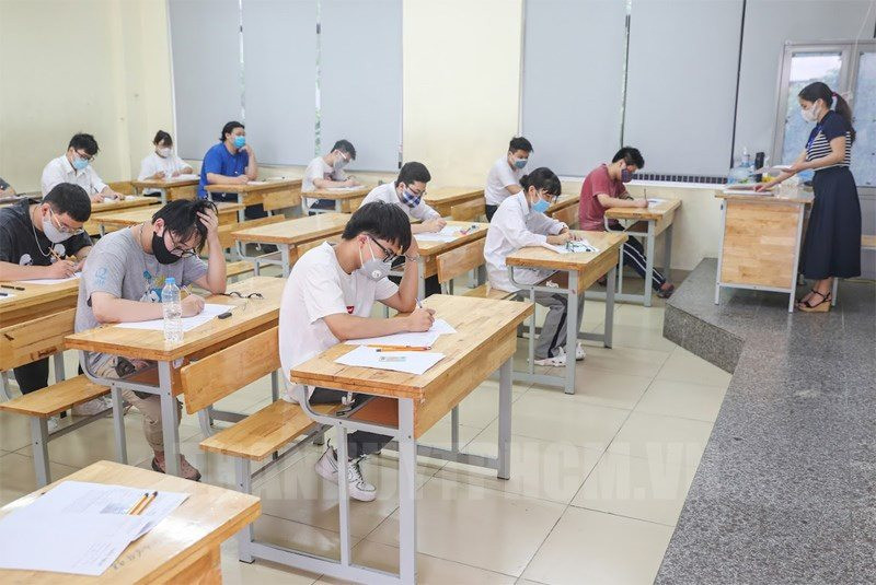 24-07-2021-thi-sinh-khong-the-du-thi-dot-2-vi-dich-se-duoc-xem-xet-dac-cach-tot-nghiep-f1e1fb0f.jpg