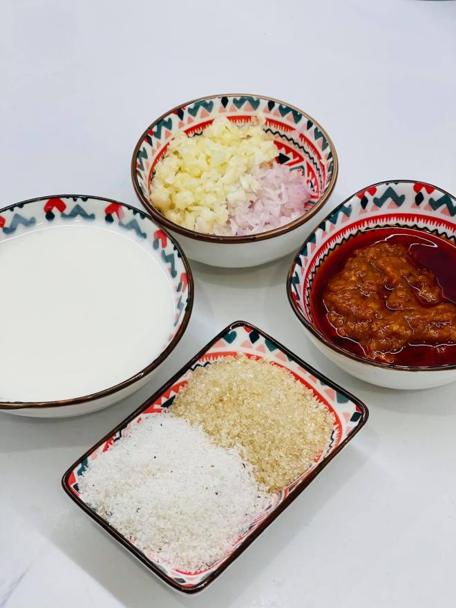 chân gà nướng 0