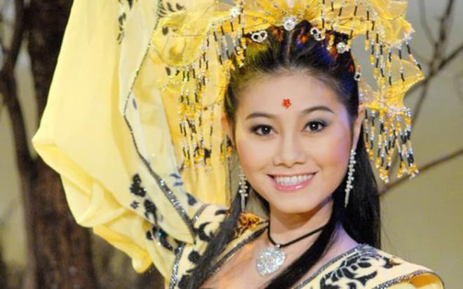-my-nhan-hau-due-doi-thu-5-nuc-tieng-cua-doan-tuong-co-bau-thang-minh-to-gio-ra-sao-o-tuoi-40-2-ngoisaovn-w700-h438 11