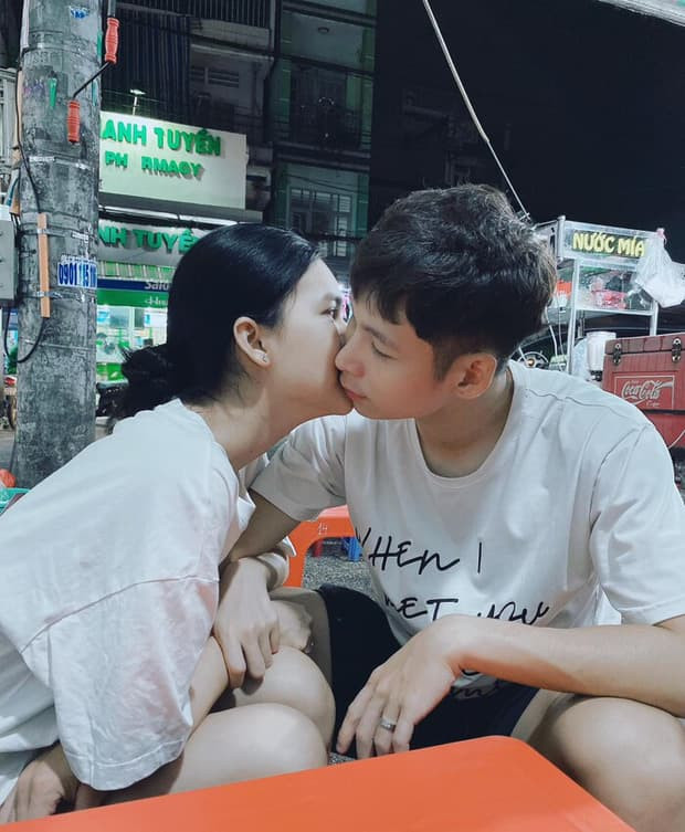 hau-chia-tay-le-thanh-phong-ngoc-trinh-hen-ho-voi-hau-ve-shb-da-nang-hinh-4-1627921691381940938178.jpeg 1 hau-chia-tay-le-thanh-phong-ngoc-trinh-hen-ho-voi-hau-ve-shb-da-nang-hinh-4-1627921691381940938178.jpeg 1