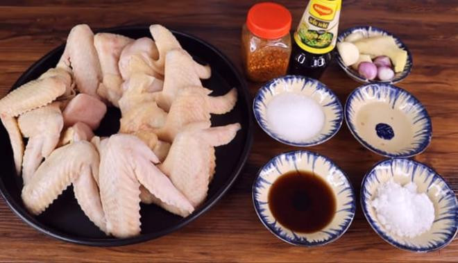 cánh gà chiên nước mắm 0