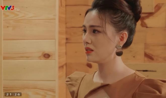 diễn viên bà Sa thời trẻ 2