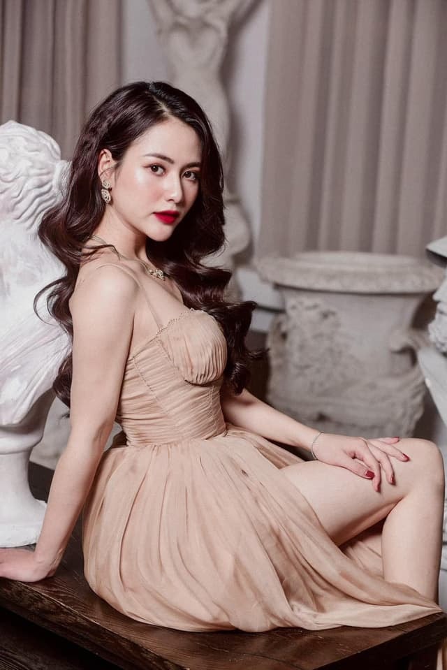 Việt Hoa nói gì về vai diễn Thiên Nga bị ghét nhất phim 'Hương vị tình thân'? 4