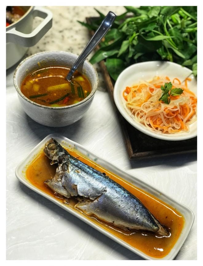 cá nục cuốn bánh tráng 1
