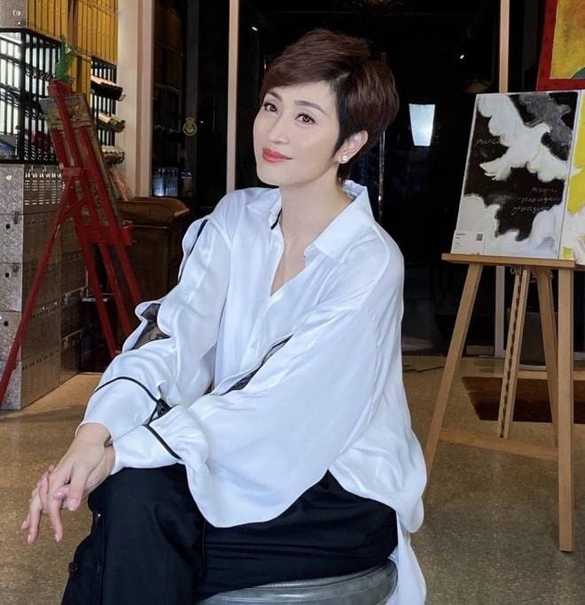  'F4 Hong Kong' hội tụ sau hơn 20 năm, từ Chu Ân đến Thái Thiếu Phân đều đã trở thành 'chị đại' của làng giải trí 1