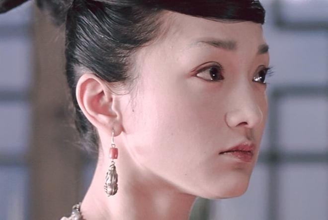 Tứ đại hoa đán Cbiz: một người làm giám đốc, hai người đang dần lão hóa, người còn lại dần rút khỏi giới giải trí 6