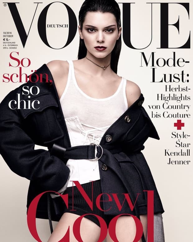 Kendall Jenner khoe thân hình tuyệt mỹ khi đi biển cùng bạn trai, bảo sao không cần 3 vòng bốc lửa vẫn vượt mặt các chị gái nhà Kardashian  11