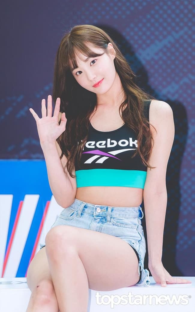 Nhan sắc bạn gái tin đồn của Lee Min Ho, gương mặt ngây thơ và thân hình nóng bỏng khiến fan nam 'đổ gục' 4
